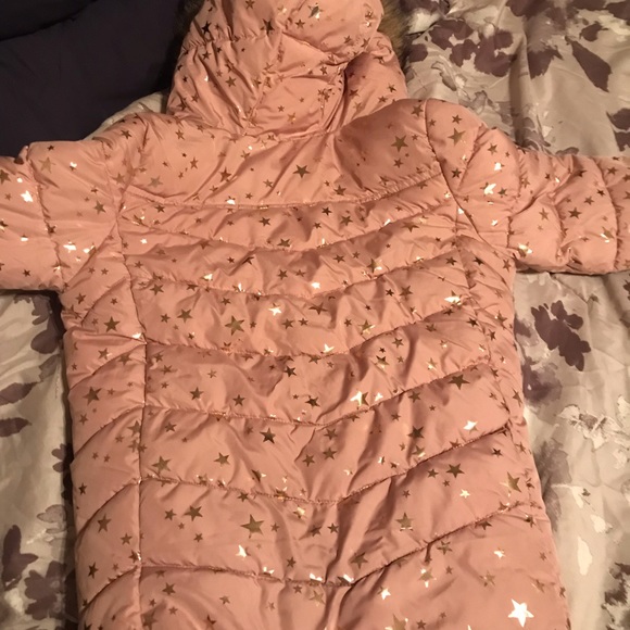 Girls pink coat - Picture 3 of 4